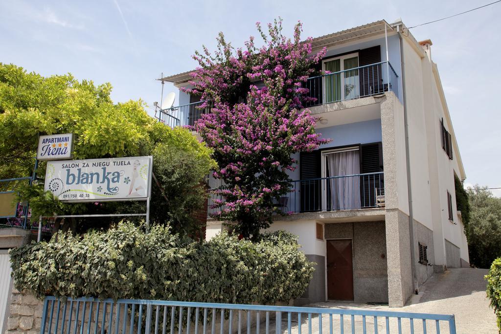 Apartments Irena Trogir Exterior photo